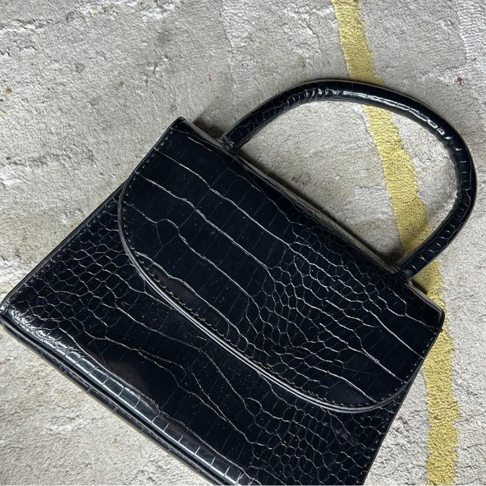 Elegant Mini Black Crocodile-Embossed Women's Bag